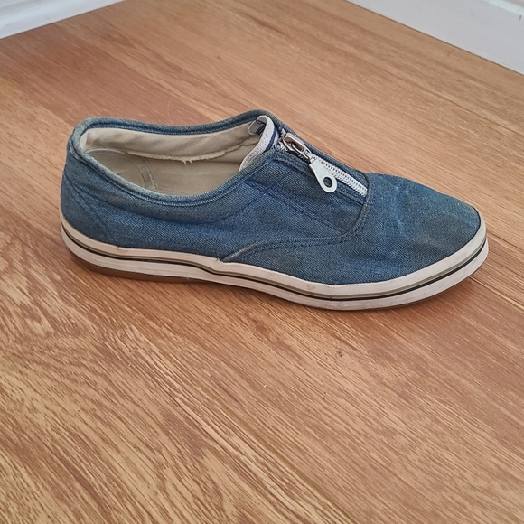 Slip On Sneakers - Picture 9 of 12